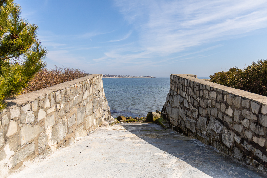 Connecticut Luxury Real Estate Market Trends 2024